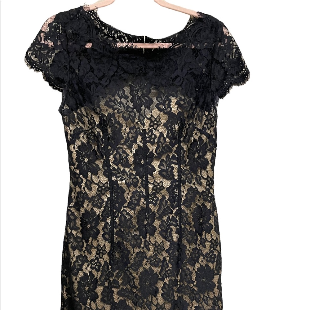 ML MONIQUE LHUILLIER Lace Pattern Knee-Length Dress